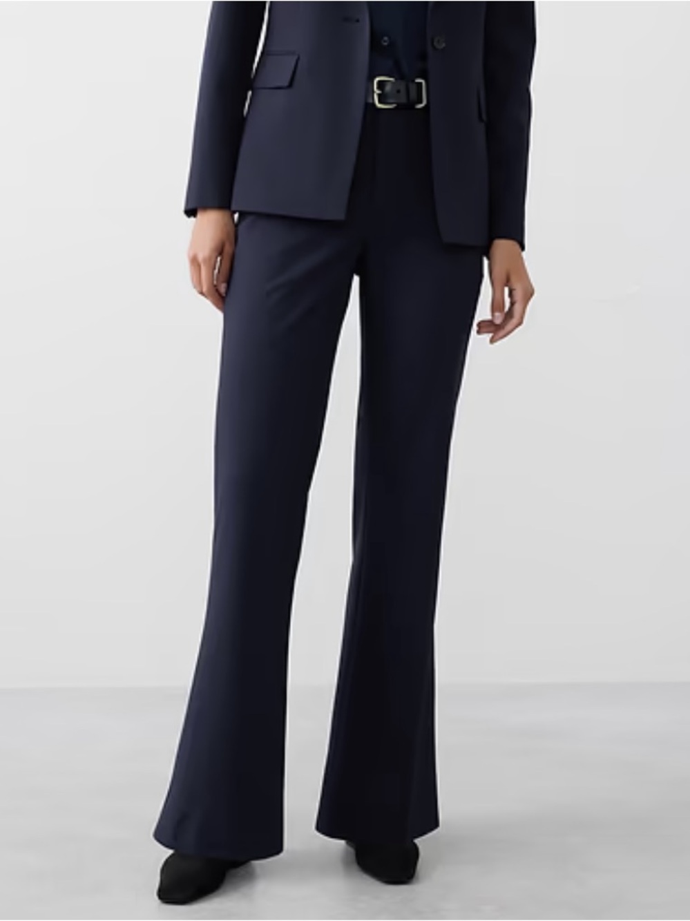NWOT Banana Republic Factory 
Bootcut High-rise Sculpted Trouser- size petite 4